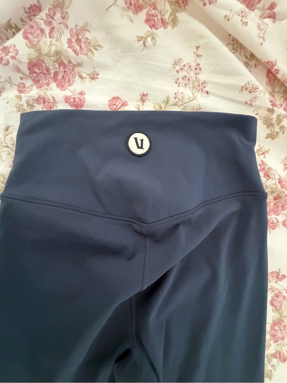 Vuori Navy High-Rise Leggings